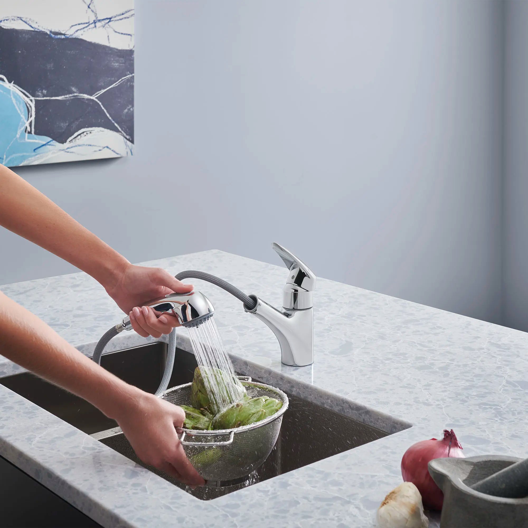 Eurodisc Single-Handle Pull-Out Kitchen Faucet Dual Spray 1.75 GPM // GROHE STARLIGHT CHROME // 100708_L-33330001_1_CDNwebp.webp