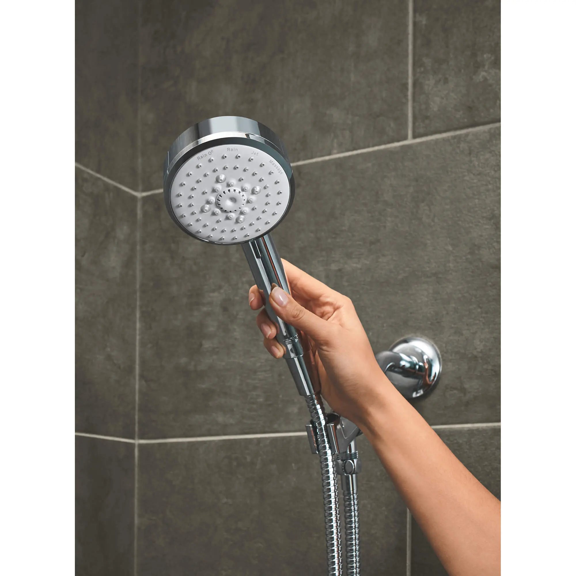 Hand Shower - 4 Sprays, 1.75 gpm // GROHE STARLIGHT CHROME // 1065_26519000-hand-shower-4-sprays-enviro-5_0_CDNwebp.webp