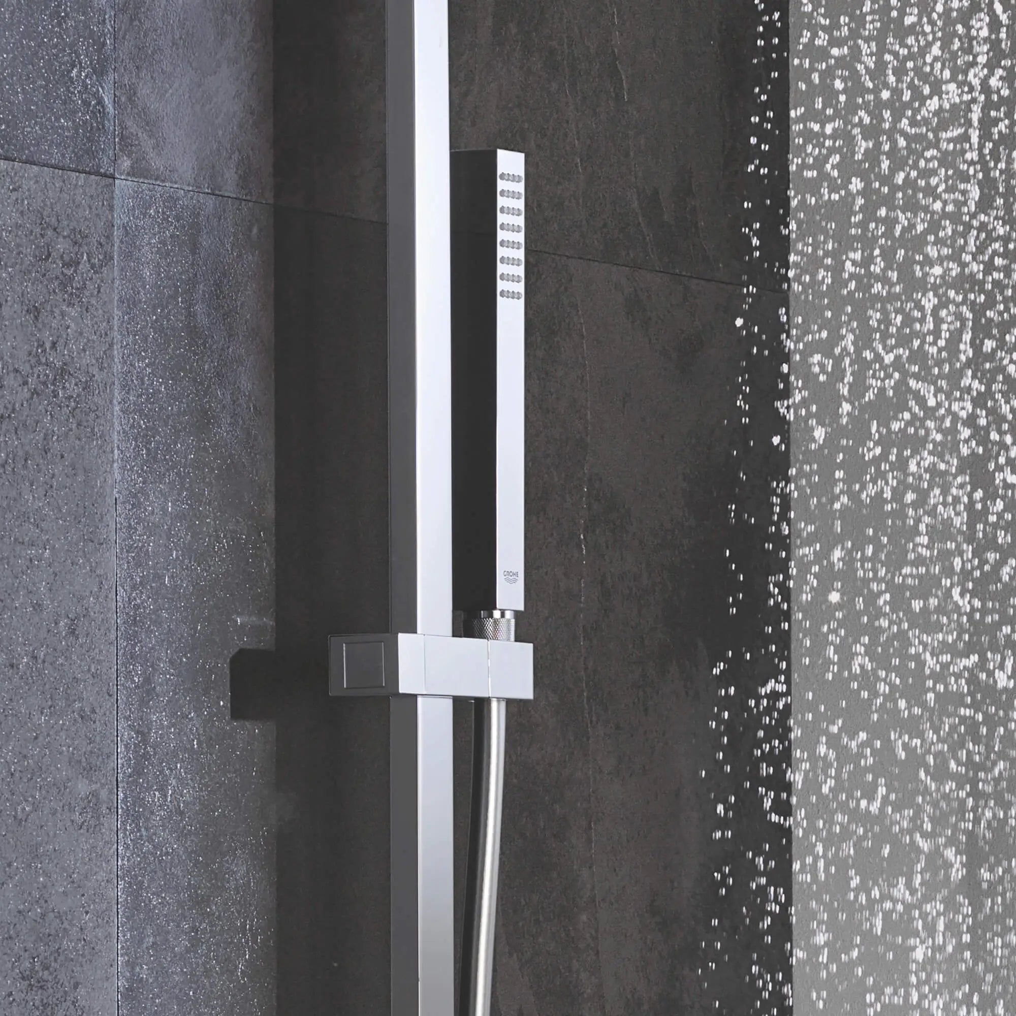 Stick Hand Shower - 1 Spray, // GROHE STARLIGHT CHROME // 1271_27698000-hand-shower-enviro-7_0_CDNwebp.webp