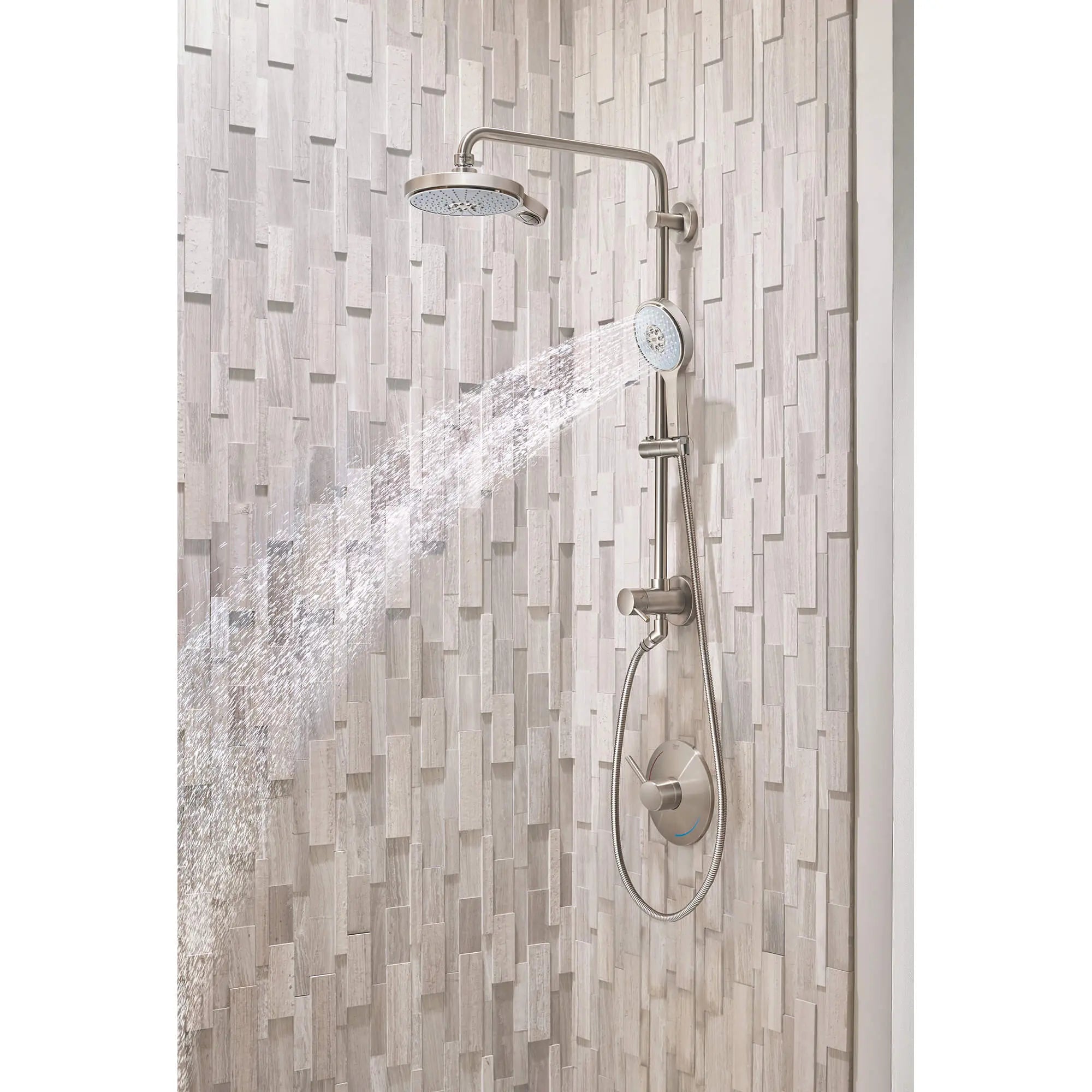 130 Shower Head, 5" - 4 Sprays, 2.5 gpm // BRUSHED NICKEL INFINITYFINISH // 1284_27765en0-head-shower-4-sprays-enviro-3_0_CDNwebp.webp