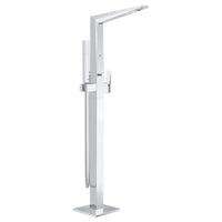 [23119000] Single-Handle Freestanding Tub Faucet with 1.75 GPM Hand Shower - GROHE StarLight Chrome