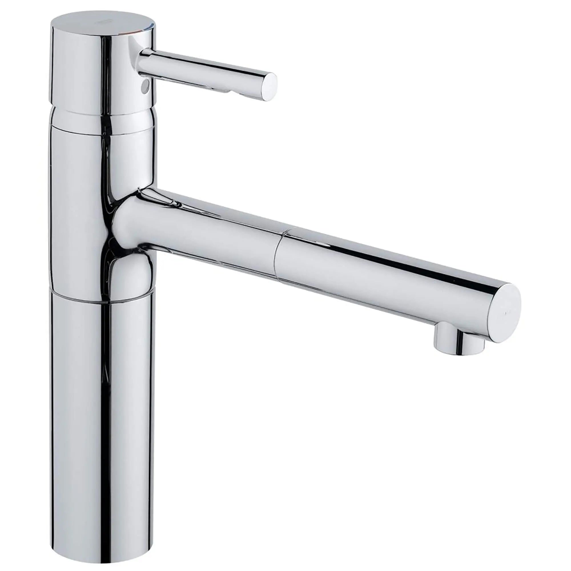 Single-Handle Pull-Out Kitchen Faucet Single Spray 1.75 GPM // GROHE STARLIGHT CHROME // 15087_32170000-Essence-Single-Handle_Kitchen_Faucet_0_CDNwebp.webp