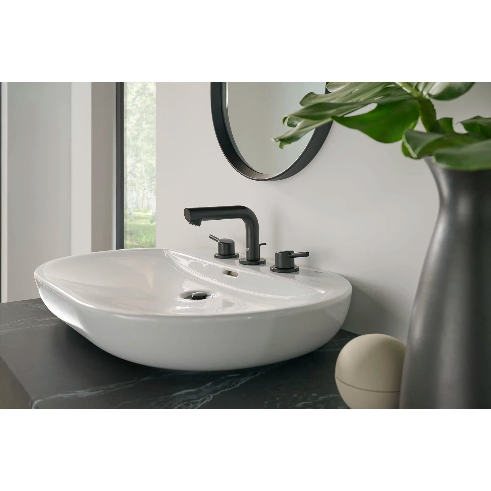 8-inch Widespread 2-Handle S-Size Bathroom Faucet, 1.2 GPM (4.5 L/min) // MATTE BLACK // 161730_Concetto_EnvironmentCloseUp_205722431_0001_May2023_0_CDNwebp.webp