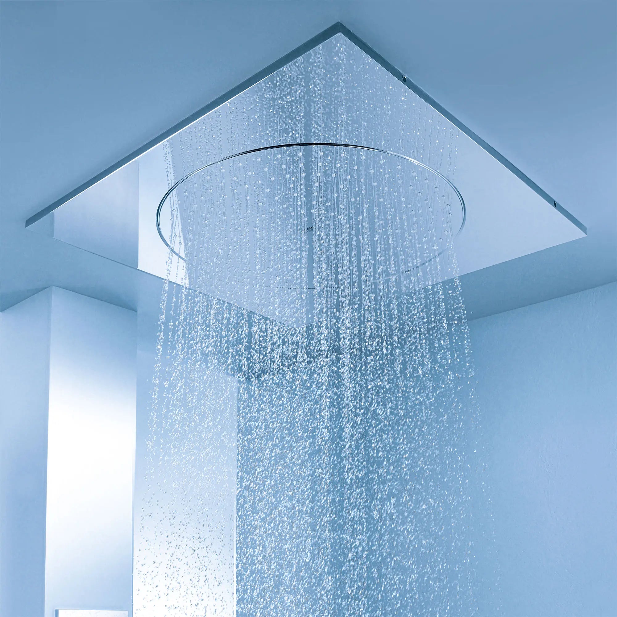 20" Ceiling Shower Head 1 Spray, 1.75 gpm // GROHE STARLIGHT CHROME // 161980_F-Series_EnvironmentCloseUp_26471000_Jun2023_0_CDNwebp.webp