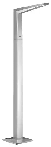 Single-Handle Freestanding Tub Faucet // GROHE STARLIGHT CHROME // 163528_13301000_0_CDNwebp.webp