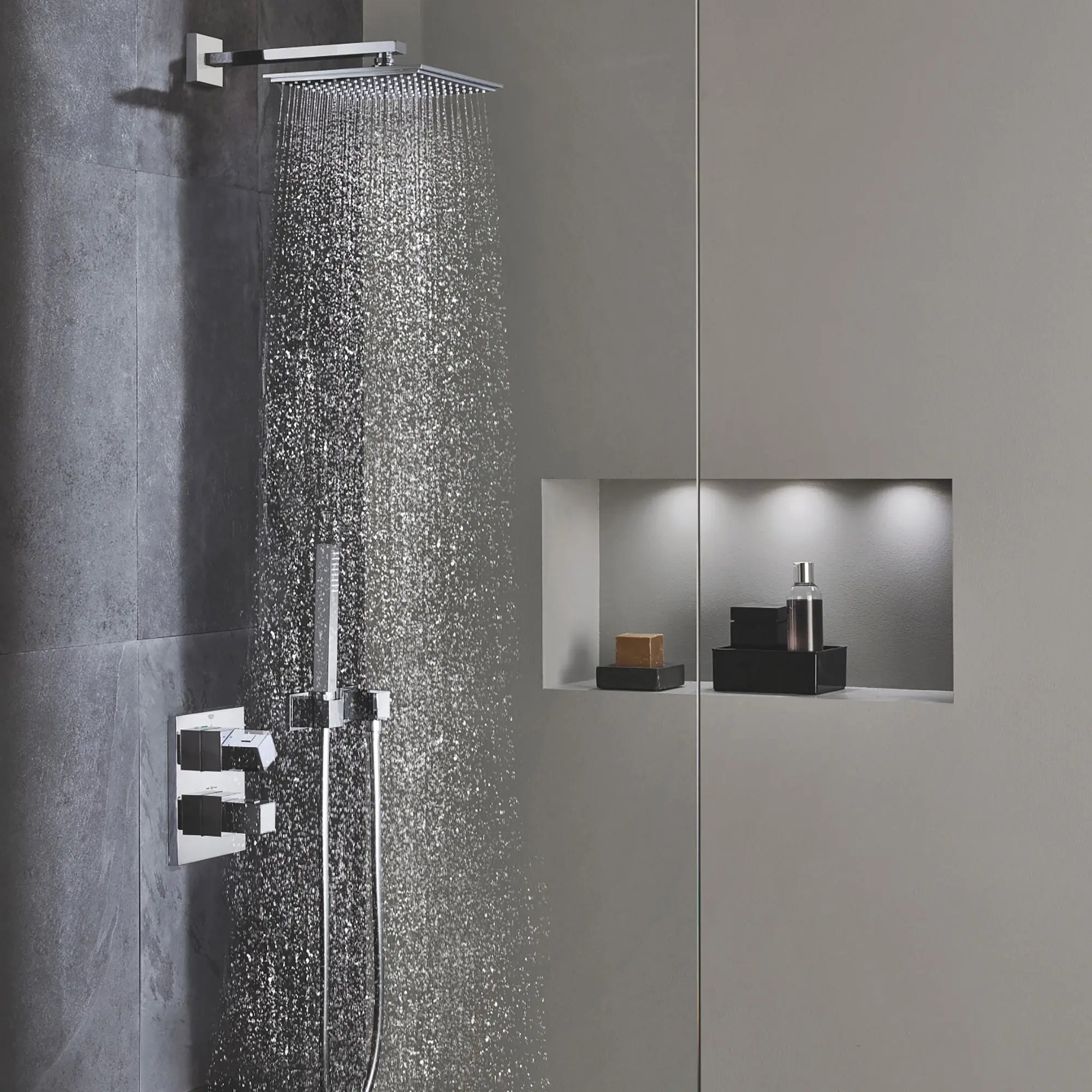 Shower Head - 1 Spray, 2.5 gpm // GROHE STARLIGHT CHROME // 163597_27705000-Euphoria-Cube-150-1-Spray-Showerhead-Starlight-Chrome-Beauty-5_0_CDNwebp.webp