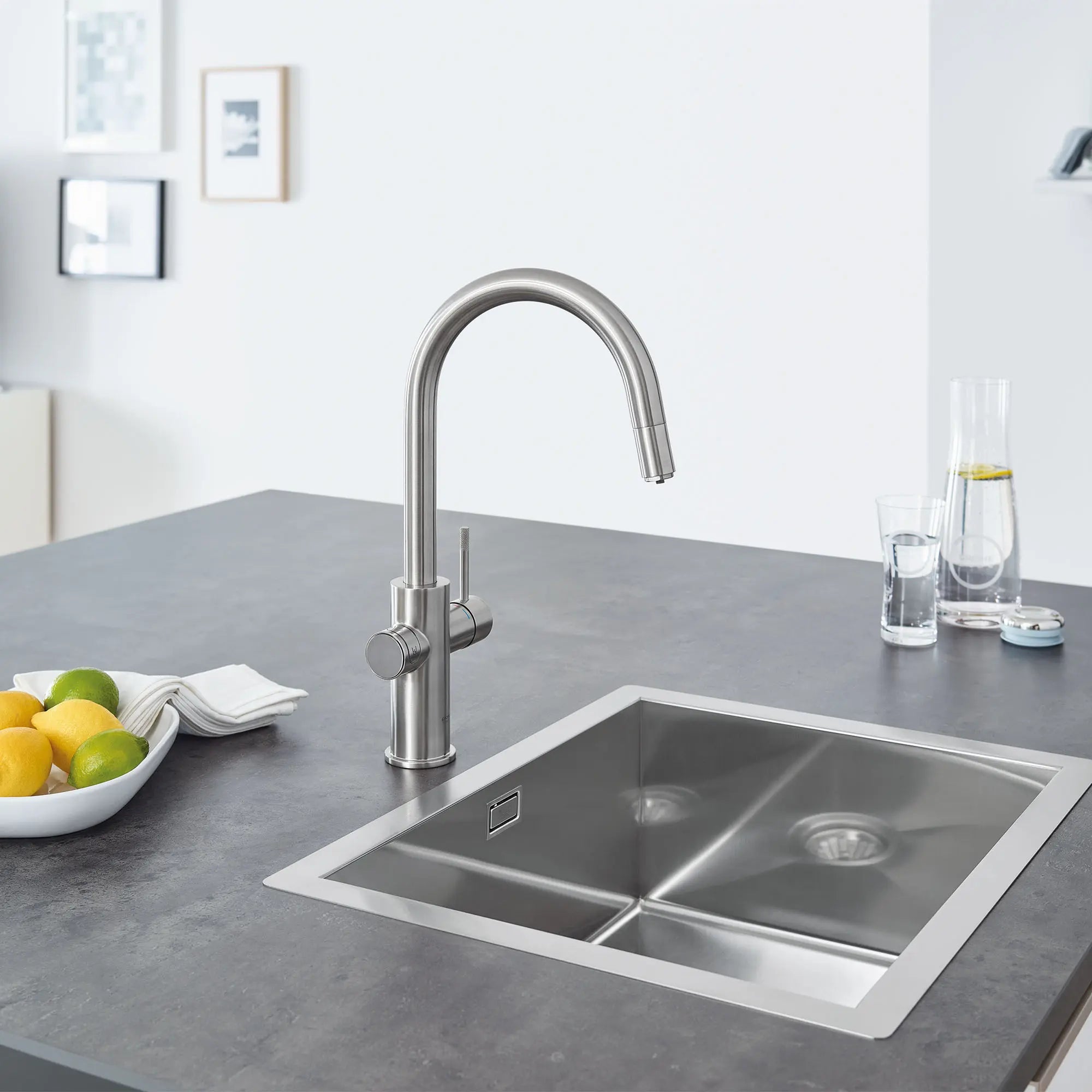 GROHE Blue Single-Handle Pull Down Kitchen Faucet Single Spray 1.75 GPM (6.6 L/min) with Chilled & Sparkling Water // SUPERSTEEL INFINITYFINISH // 164144_B-31251DC2_1_0_CDNwebp.webp