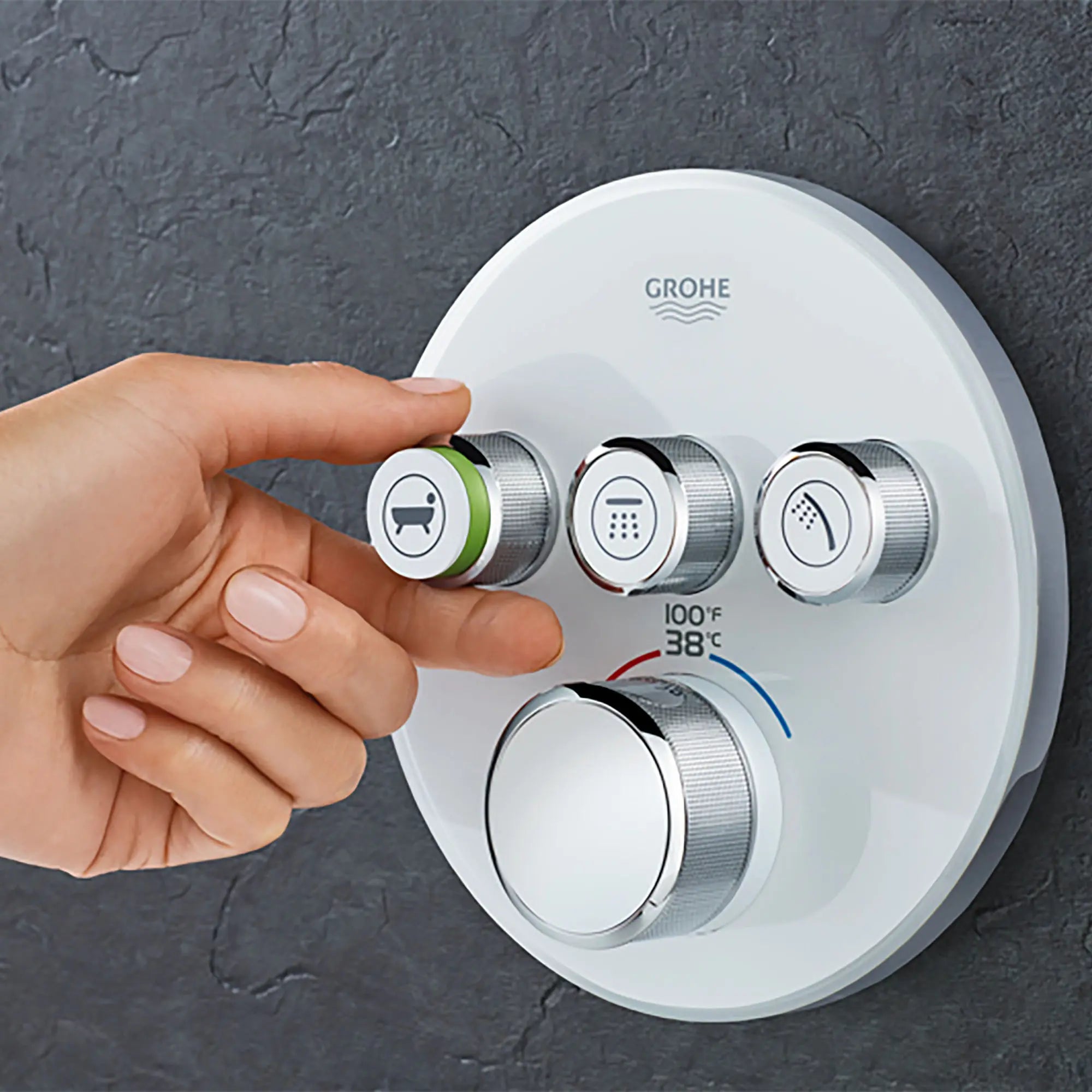 Triple Function Thermostatic Valve Trim // GROHE STARLIGHT CHROME // 164293_L-29138000_3_0_CDNwebp.webp