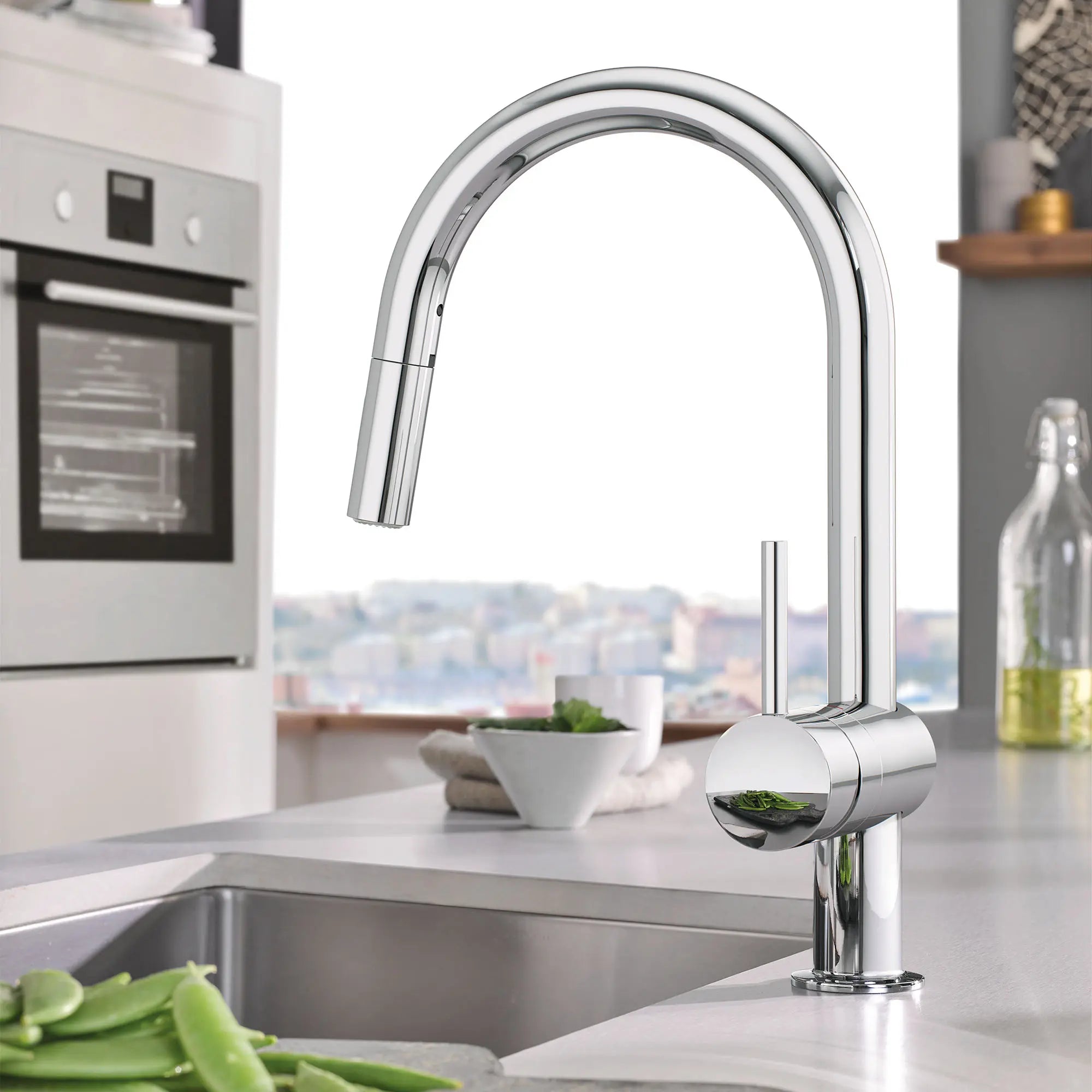 Minta Single-Handle Pull-Down Kitchen Faucet Dual Spray 1.75 GPM (6.6 L/min) // GROHE STARLIGHT CHROME // 164713_B-31378003_8_0_CDNwebp.webp
