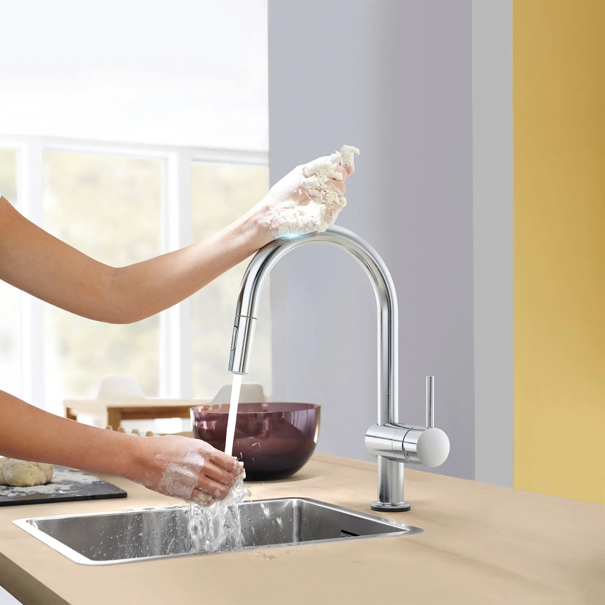 Single-Handle Pull Down Kitchen Faucet Dual Spray 1.75 GPM (6.6 L/min) with Touch Technology // GROHE STARLIGHT CHROME // 164731_L-31359002_9_0_CDNwebp.webp