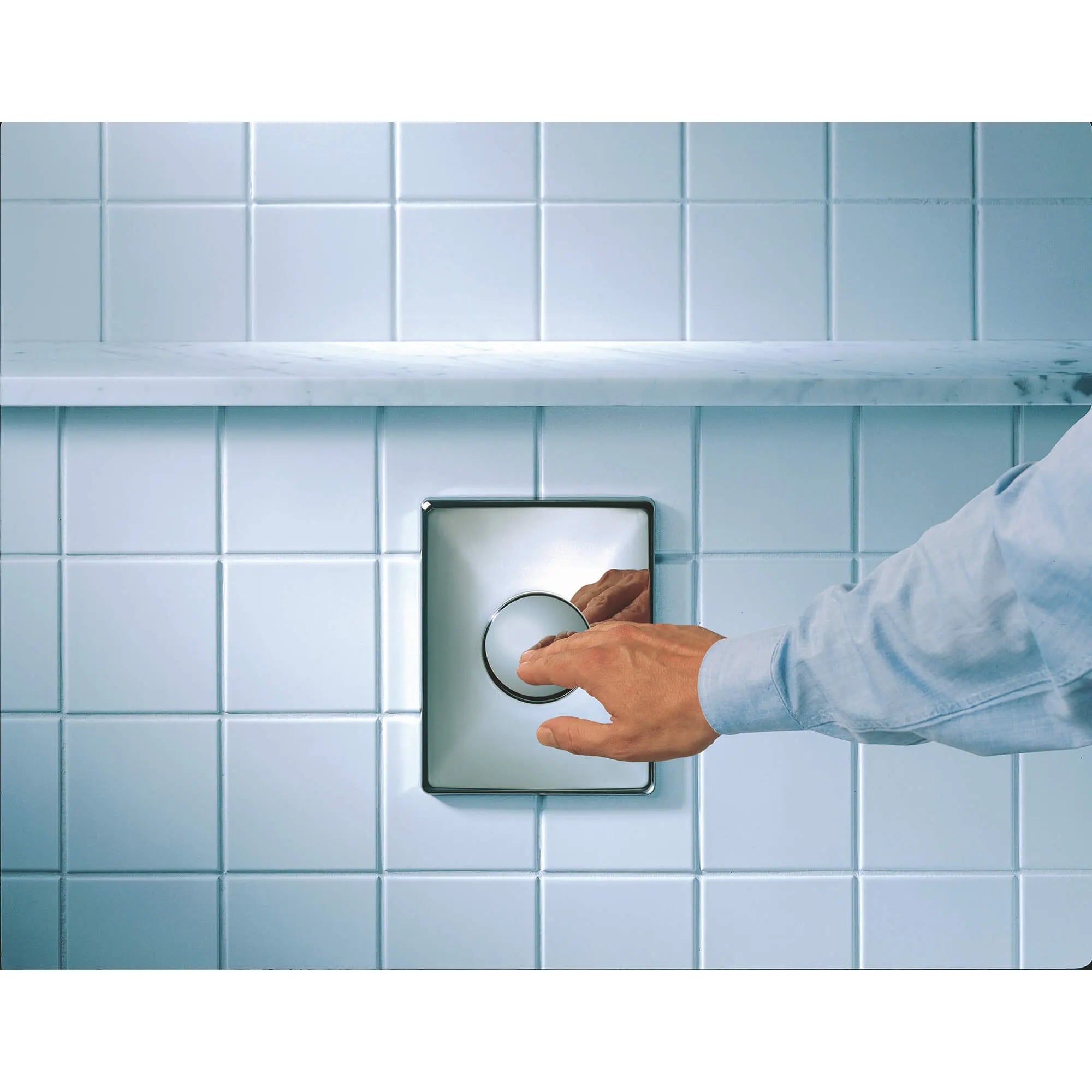 Wall Plate // GROHE STARLIGHT CHROME // 1789_37547000-wall-plate-enviro-3_0_CDNwebp.webp