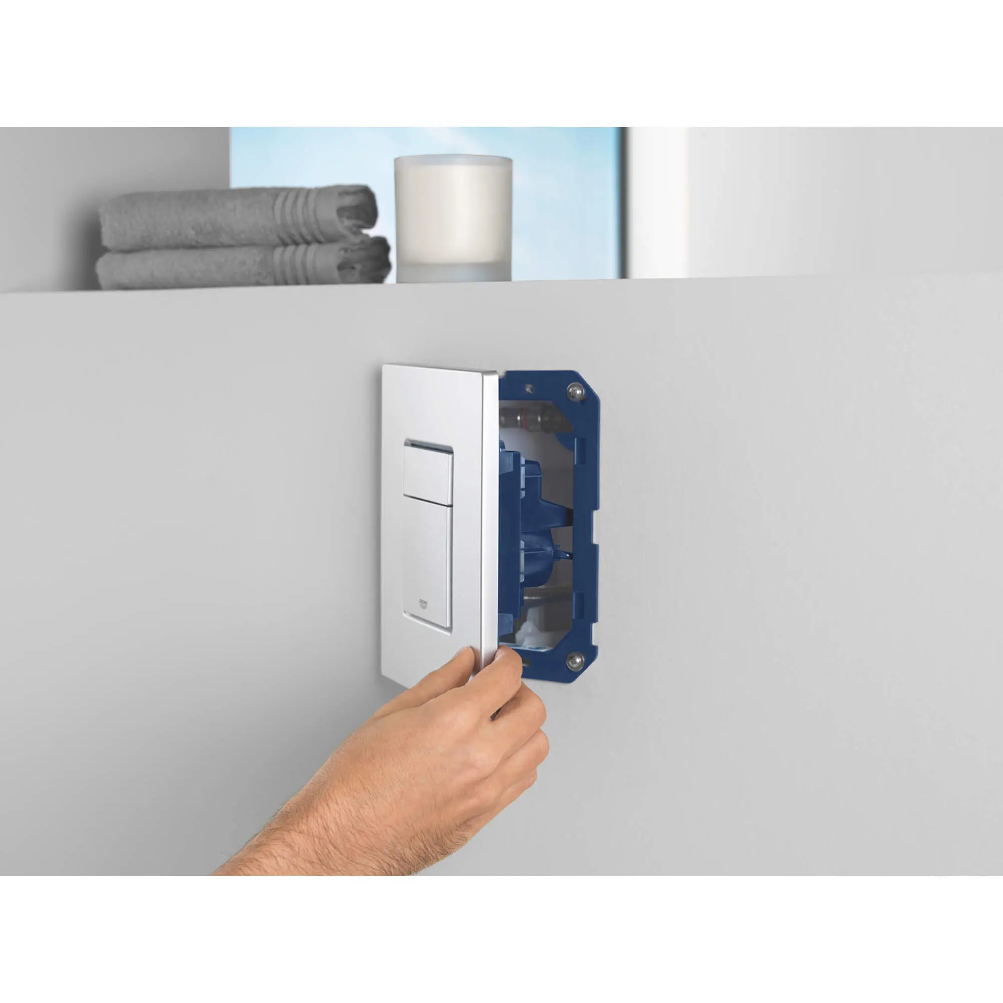 Wall Plate // GROHE STARLIGHT CHROME // 1870_38732000-wall-plate-enviro-46_0_CDNwebp.webp