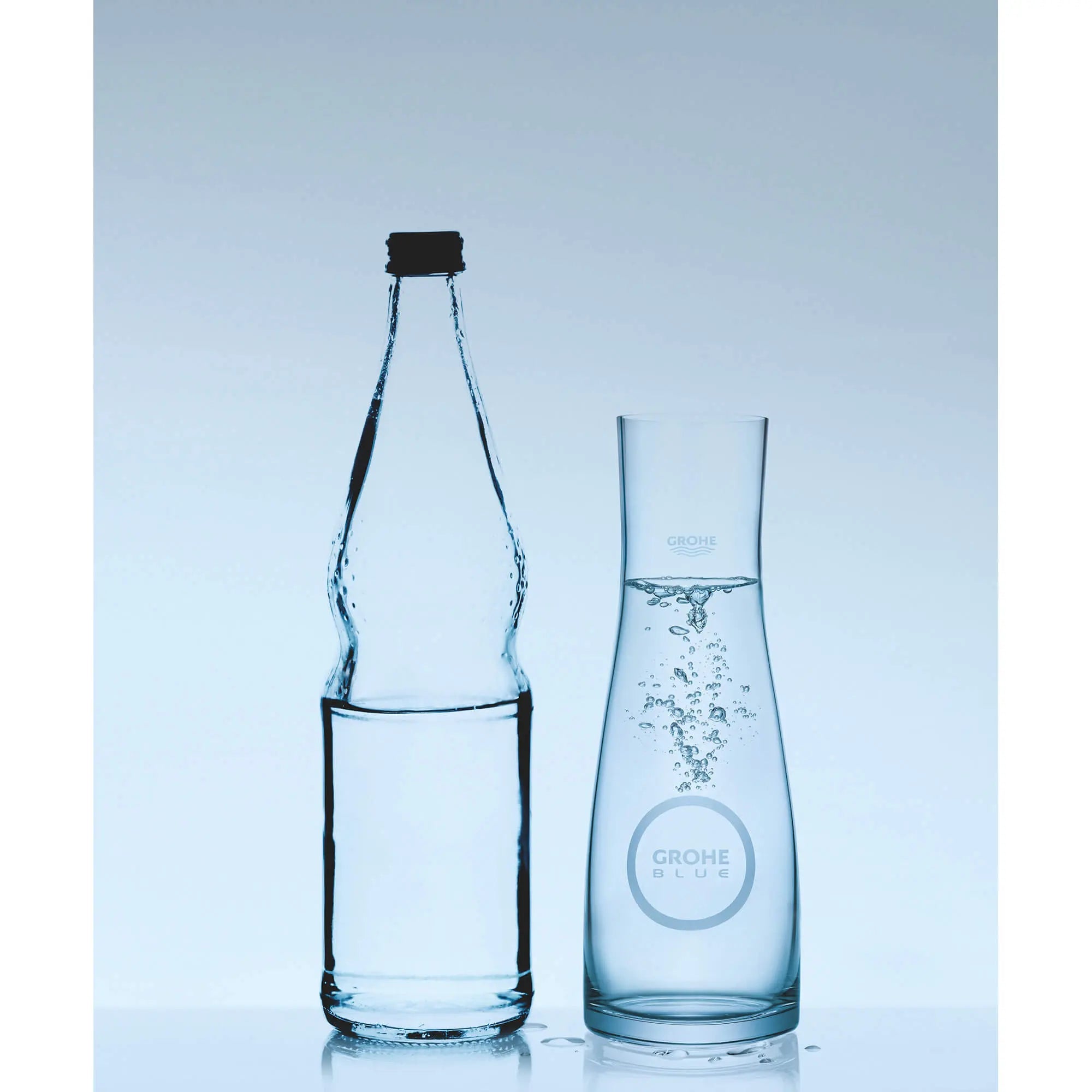 GROHE Blue Glass Carafe // NO FINISH // 2139_40405000-glass-carafe-enviro-41_0_CDNwebp.webp