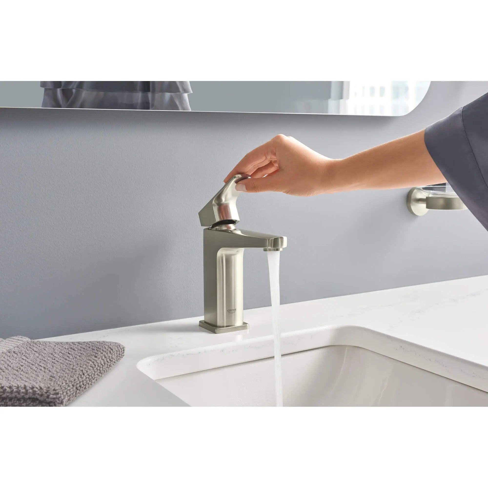 Soap Dish with Holder // BRUSHED NICKEL INFINITYFINISH // 2281_40444en1-soap-dish-with-holder-enviro-13_0_CDNwebp.webp