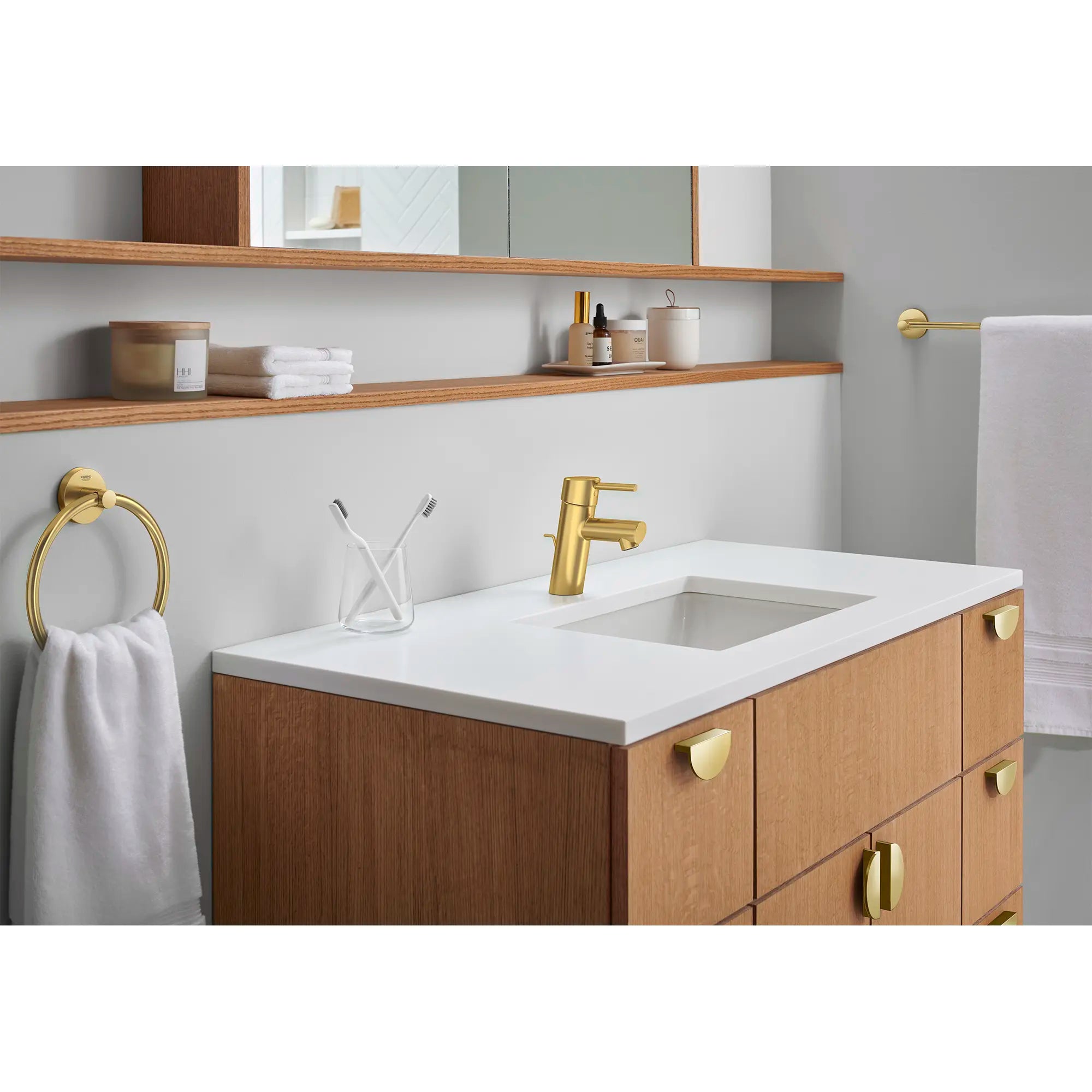 Single Hole Single-Handle S-Size Bathroom Faucet, 1.2 GPM (4.5 L/min) // BRUSHED COOL SUNRISE // 237797_Concetto_EnvironmentCloseup_34270GNA_0001_Feb2024_CDNwebp.webp