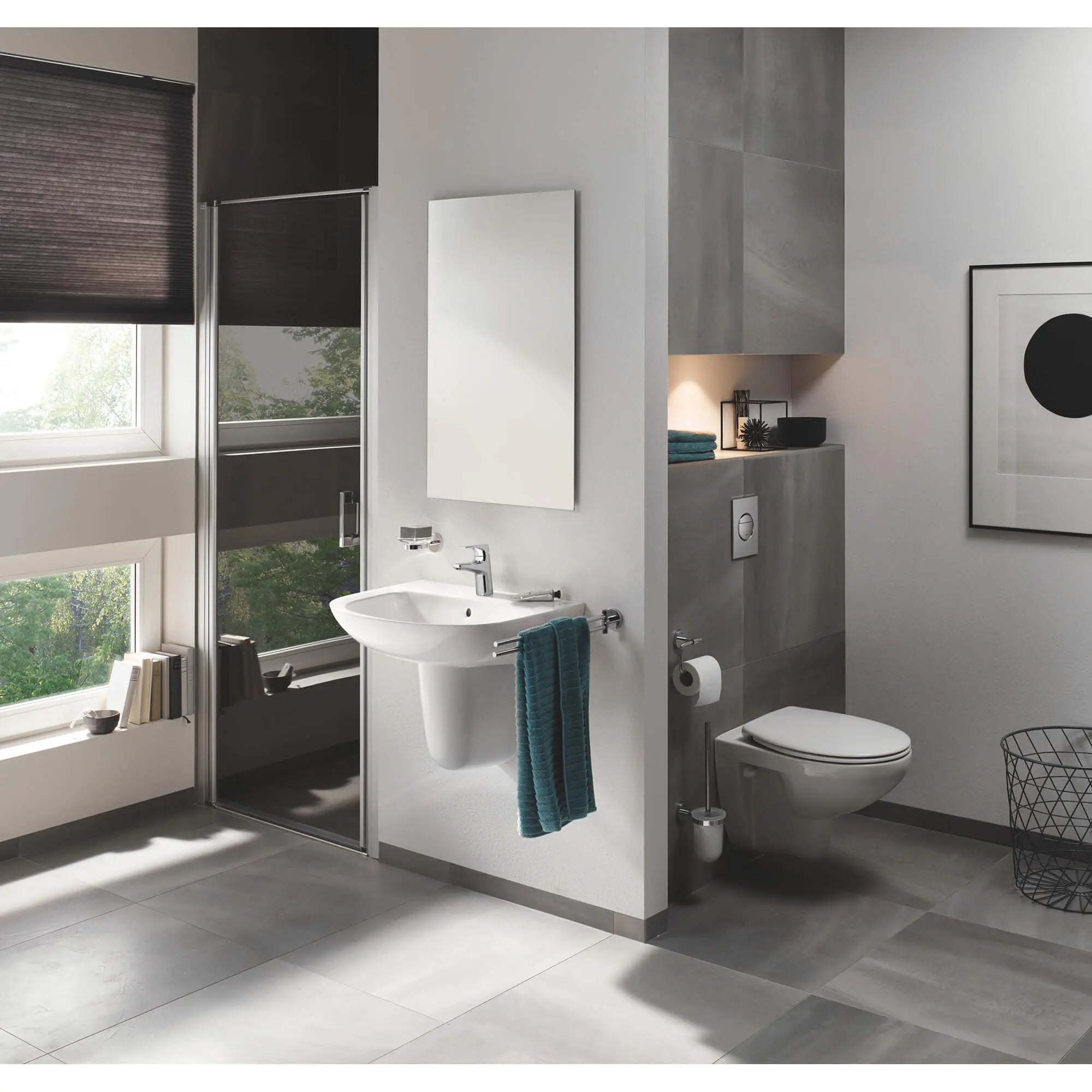 Holder For Glass, Soap Dish Or Soap Dispenser // GROHE STARLIGHT CHROME // 2387_40585001-holder-enviro-10_0_CDNwebp.webp