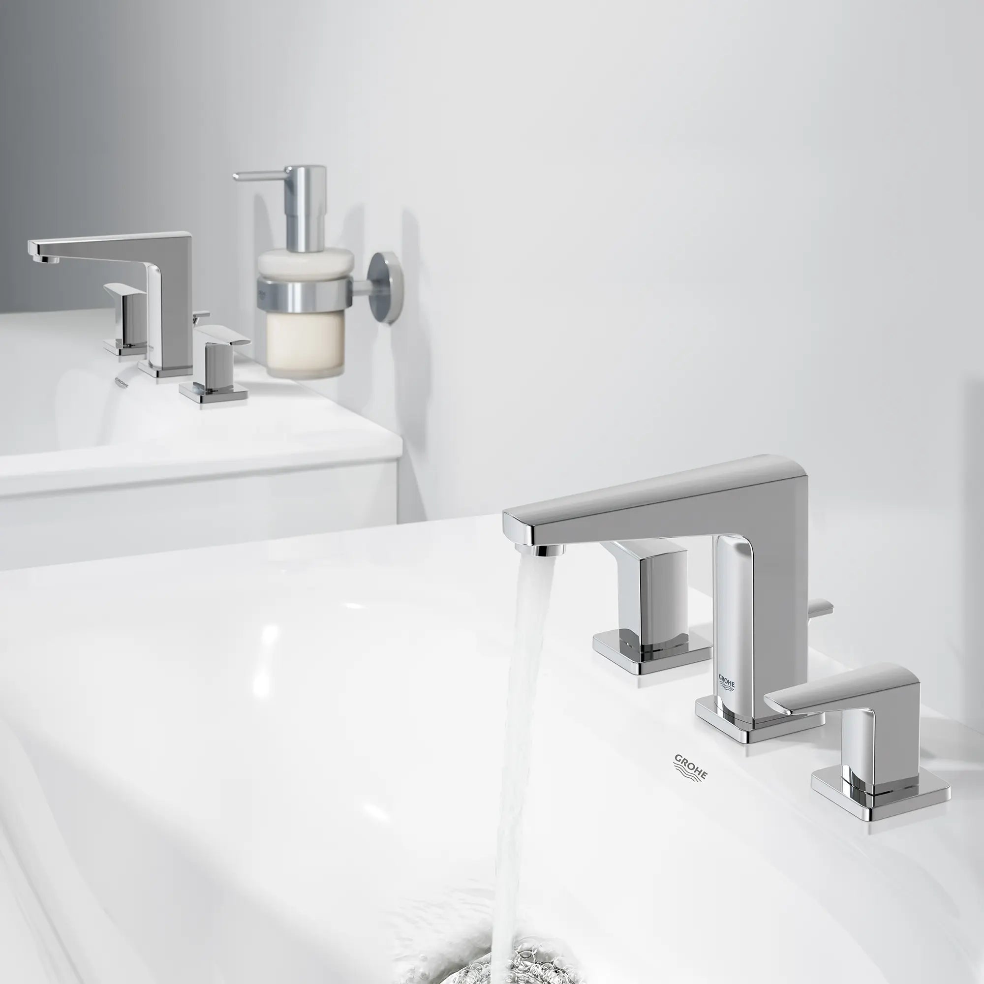 Tallinn 8" widespread two-handle bathroom faucet, 1.2 GPM (4.5 L/min) // GROHE STARLIGHT CHROME // 239938_Tallinn_EnvironmentCloseup_20583.000_0002_MARCH2024_CDNwebp.webp