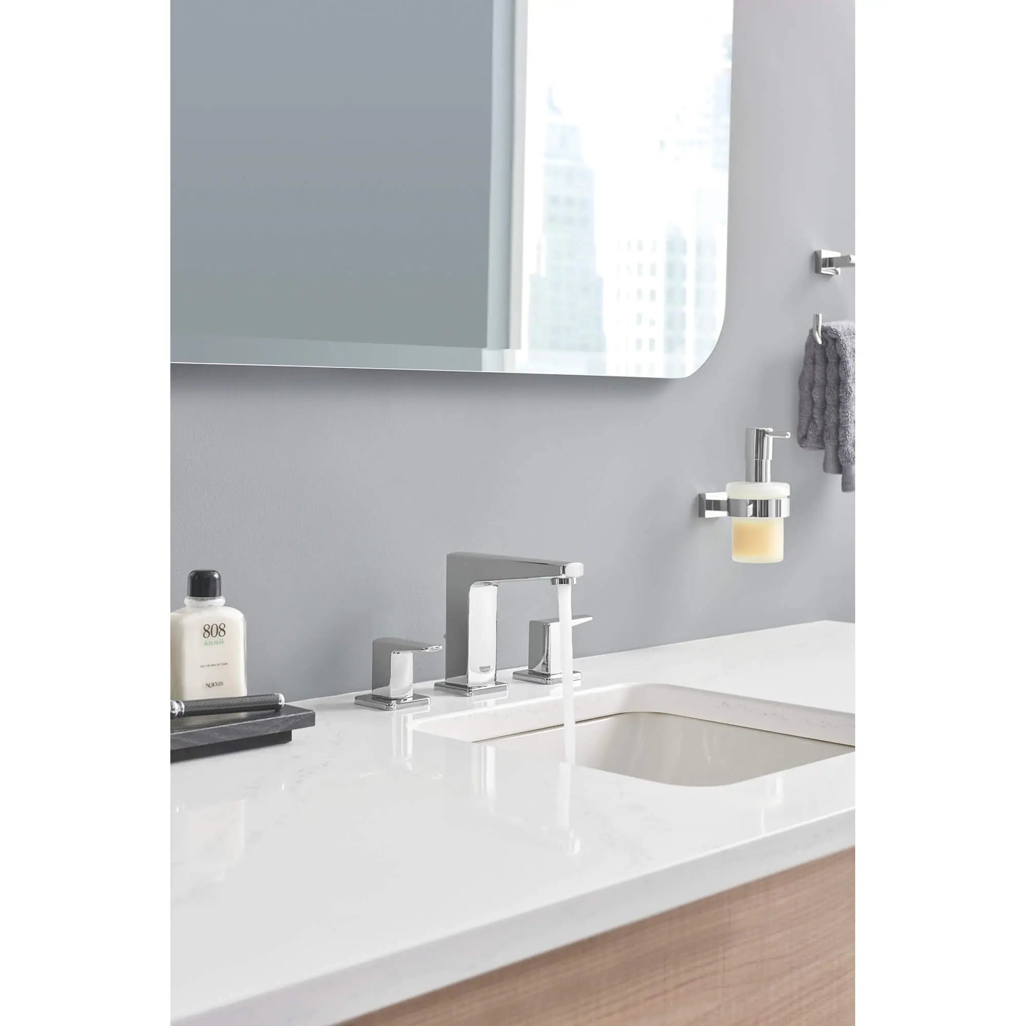 Soap Dispenser with Holder // GROHE STARLIGHT CHROME // 2427_40756001-soap-dispenser-with-holder-enviro-2_0_CDNwebp.webp