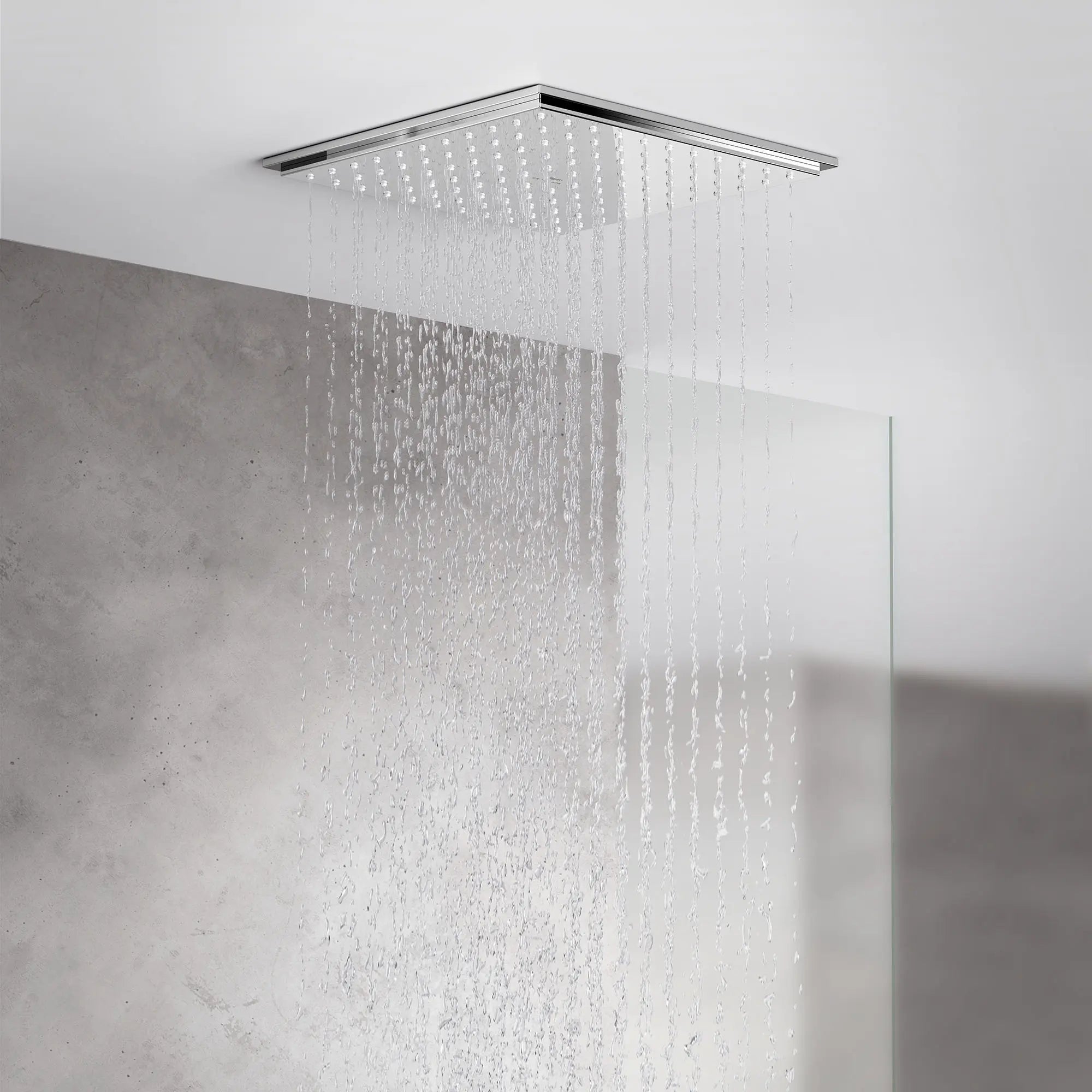 Rainshower Allure 230 Ceiling Shower Head, 9" - 1 Spray, 1.75 GPM (6.6 L/min) // GROHE STARLIGHT CHROME // 244257_RAINSHOWER_EnvironmentCloseUp_26869000_0001_APRIL2024_CDNwebp.webp