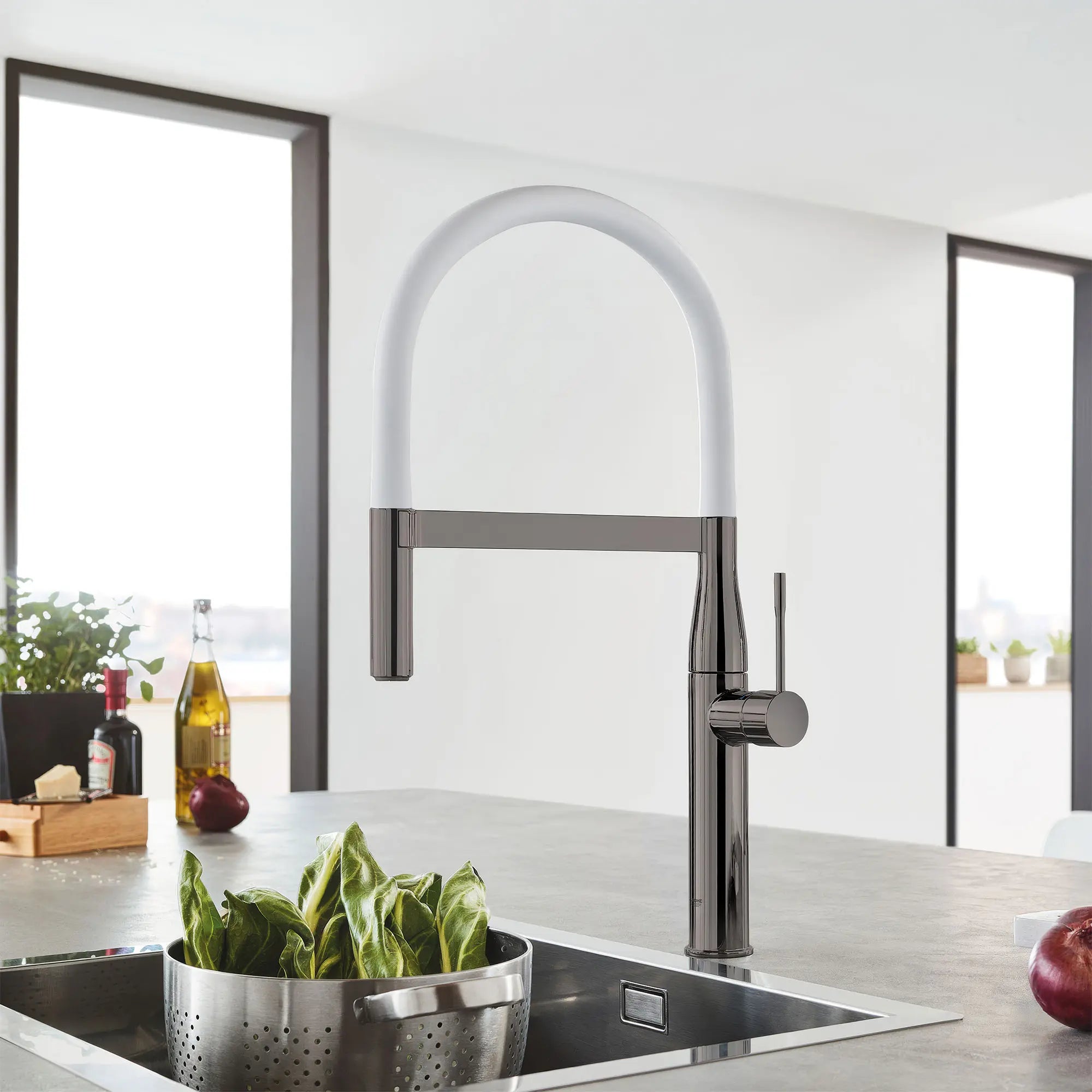 Essence Single-Handle Semi-Pro Dual Spray Kitchen Faucet 1.75 GPM (6.6 L/min) // HARD GRAPHITE // 244757_Essence_EnvironmentCloseUp_30295A00_0001_APRIL2024_CDNwebp.webp