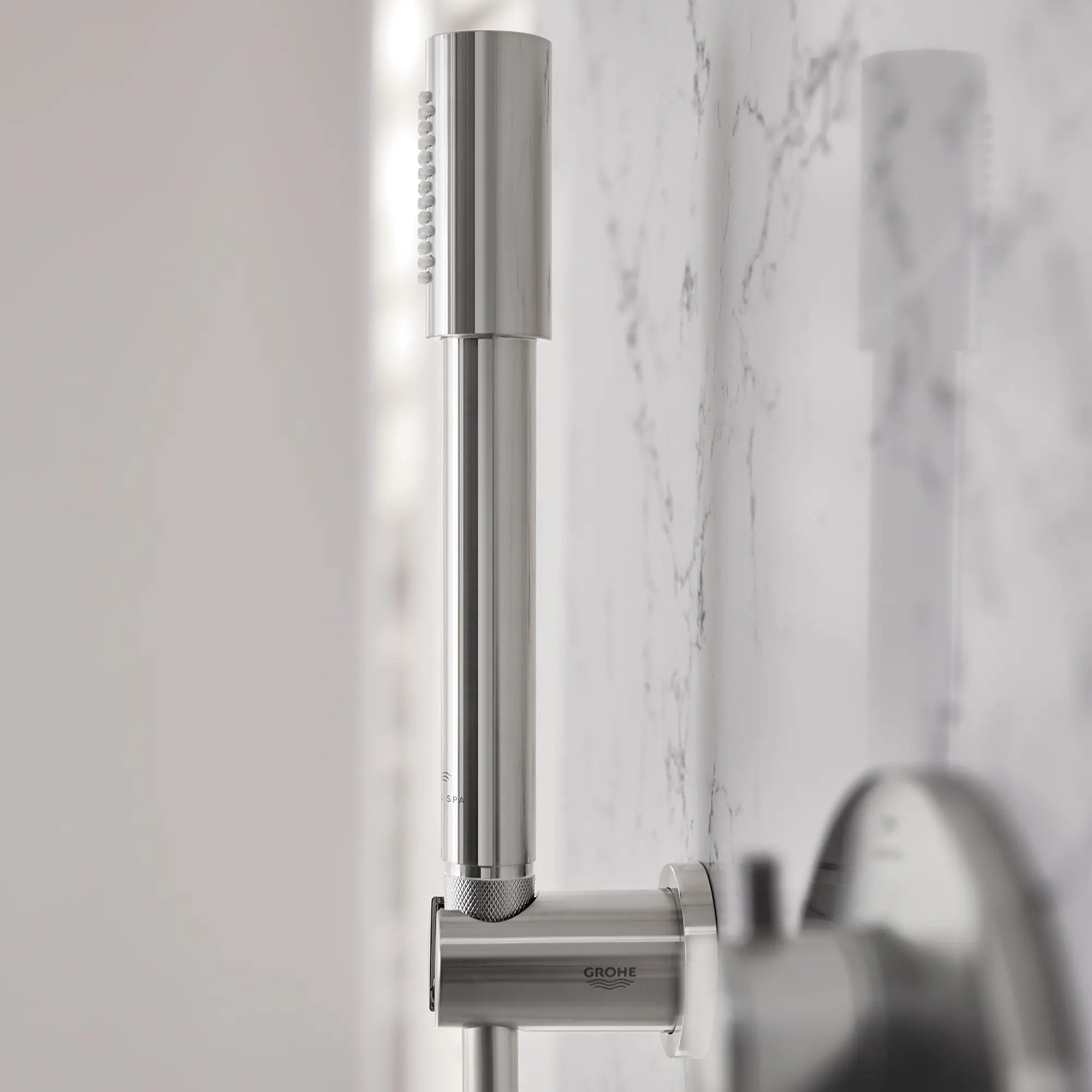 Sena Stick Hand Shower - 1 Spray, 1.75 GPM (6.6 L/min) // GROHE STARLIGHT CHROME // 244983_Sena_EnvironmentCloseUp_26866000_0001_May2024_CDNwebp.webp