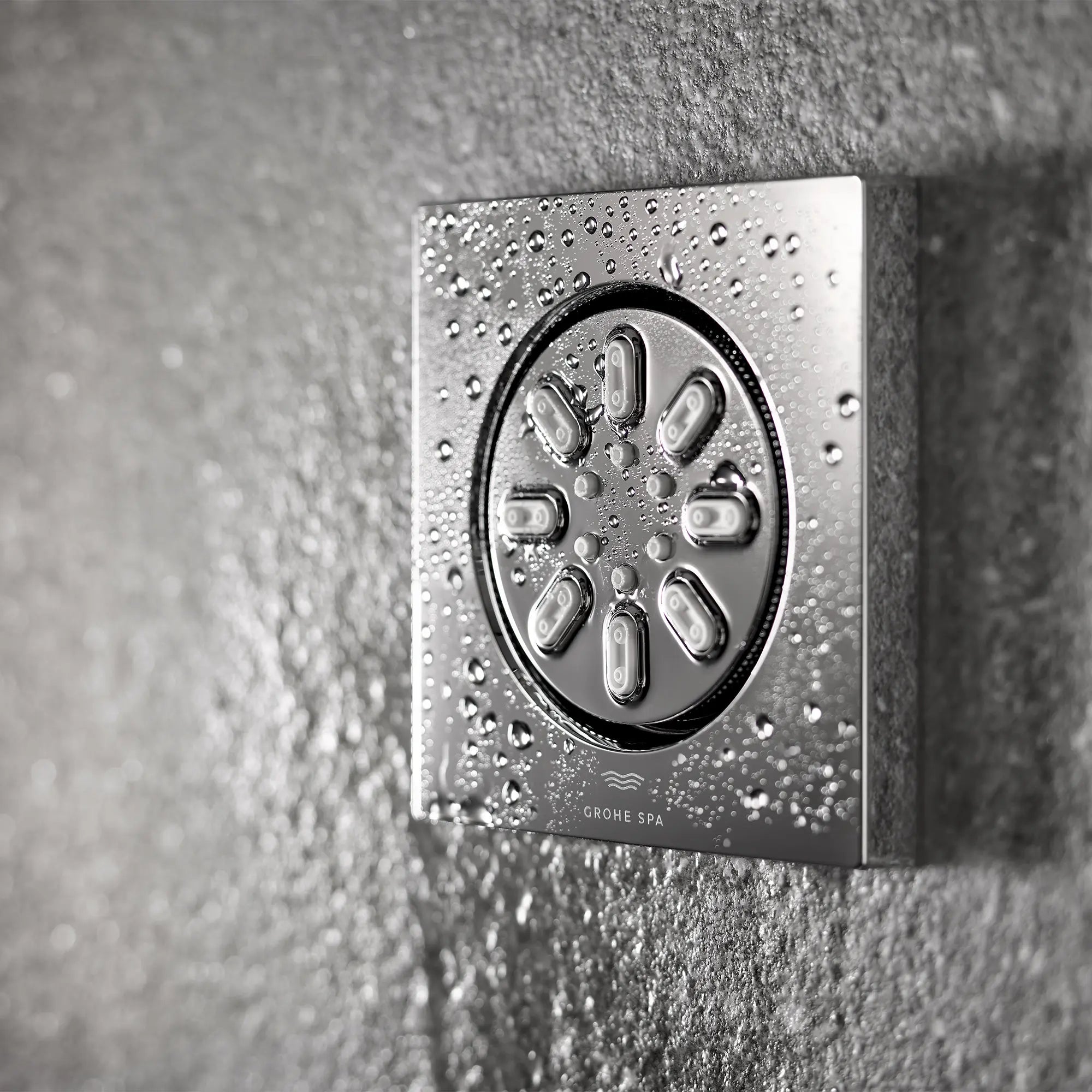 Rainshower Body Spray, Square - 2 Sprays, 0.9 GPM (3.4 L/min) // GROHE STARLIGHT CHROME // 248593_Rainshower_EnvironmentCloseUp_26845000_0003_May2023_CDNwebp.webp