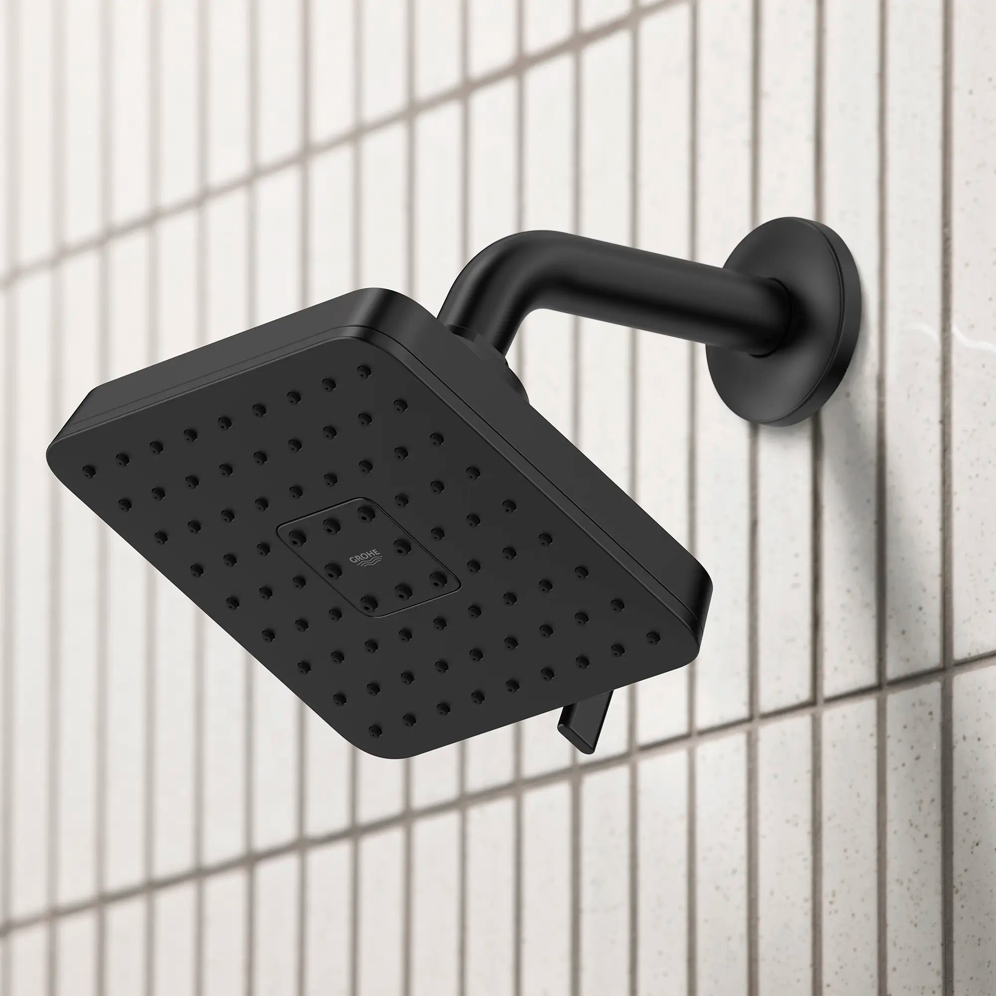 Euphoria 140 with AquaBooster Square Multi Spray Shower Head 1.75 GPM (6.6L/min) // MATTE BLACK // 282698_Aqua_Booster_EnvironmentCloseUp_1117212430_0001_MARCH2026_1_CDNwebp.webp