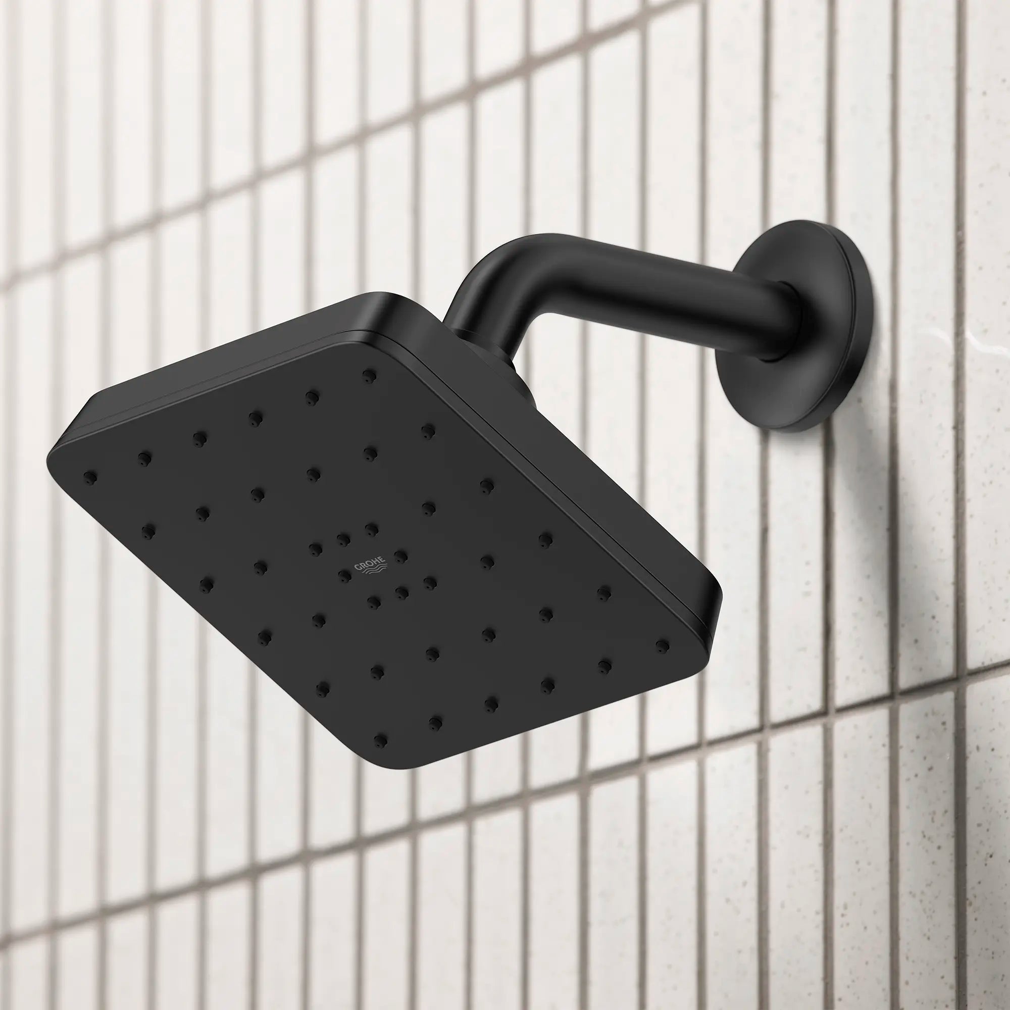 Euphoria 140 with AquaBooster Square Single Spray Shower Head 1.75 GPM (6.6L/min) // MATTE BLACK // 287514_Aqua_Booster_EnvironmentCloseUp_1117182430_0001_MARCH2026_0_CDNwebp.webp