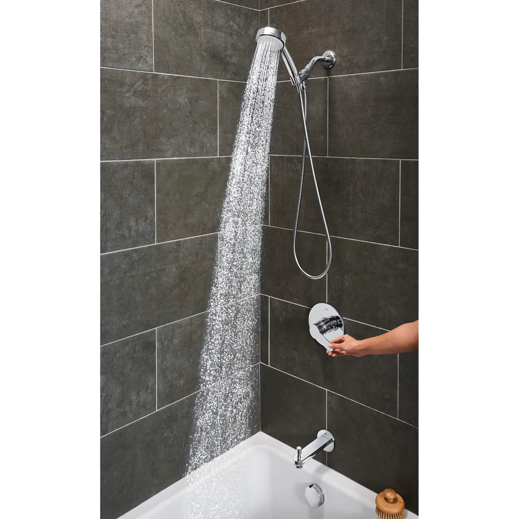 Pressure Balance Valve Trim // GROHE STARLIGHT CHROME // 541_19572002-pressure-balance-valve-trim-enviro-1_0_CDNwebp.webp
