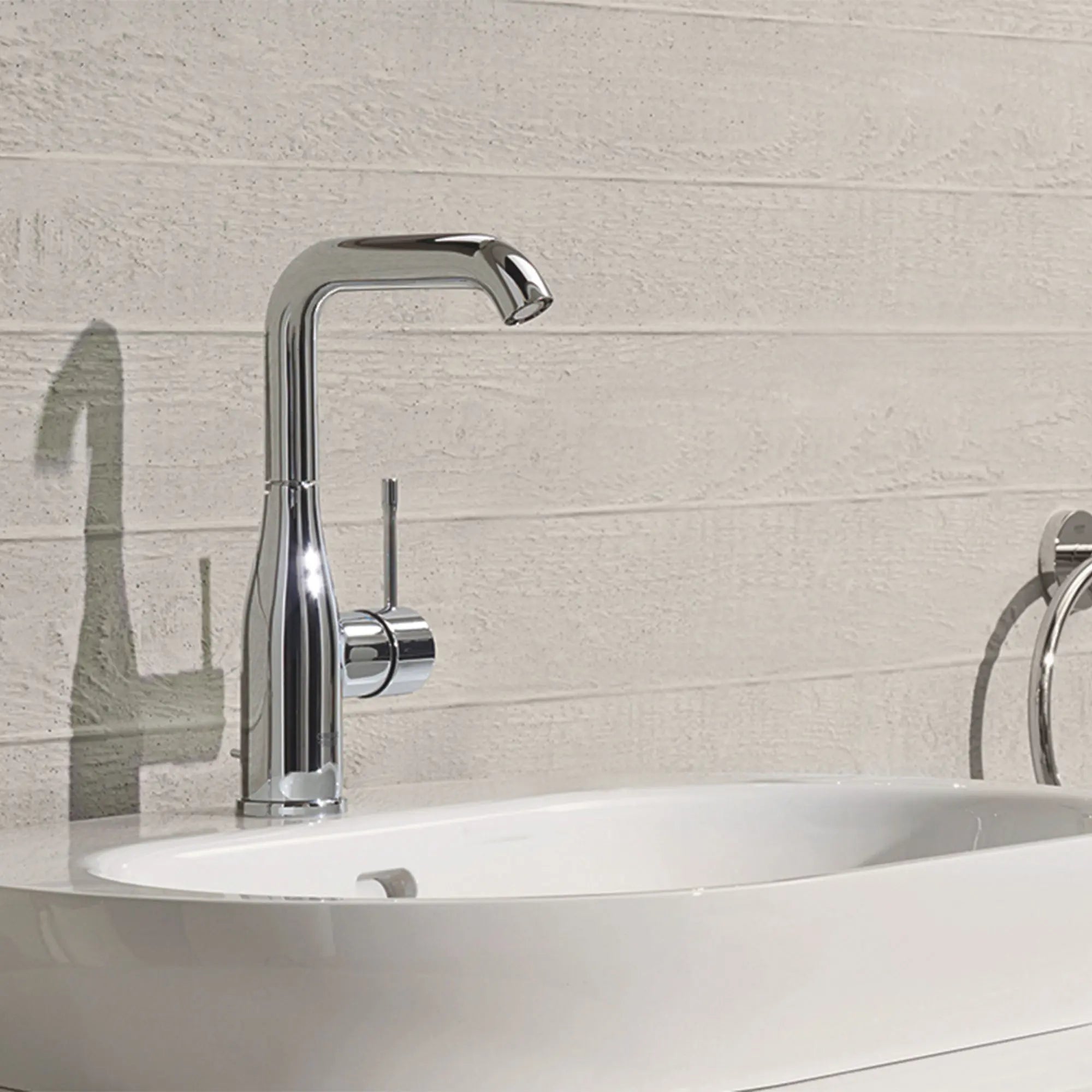 Single Hole Single-Handle L-Size Bathroom Faucet, 1.2 GPM (4.5 L/min) // GROHE STARLIGHT CHROME // 70122_B-2348600A_1_CDNwebp.webp