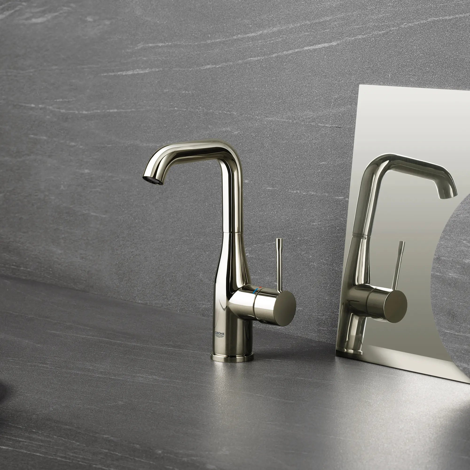 Single Hole Single-Handle L-Size Bathroom Faucet, 1.2 GPM (4.5 L/min) // HARD GRAPHITE // 70150_B-23486BEA_1_CDNwebp.webp