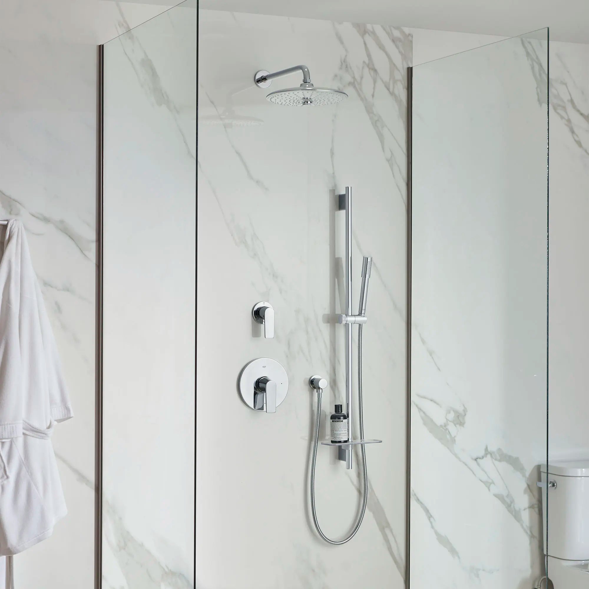 260 Shower Head, 10" - 3 Sprays, 2.5 gpm // GROHE STARLIGHT CHROME // 71512_B-29298000_29299000_26465000_26603000_26456000_26457000_CDNwebp.webp