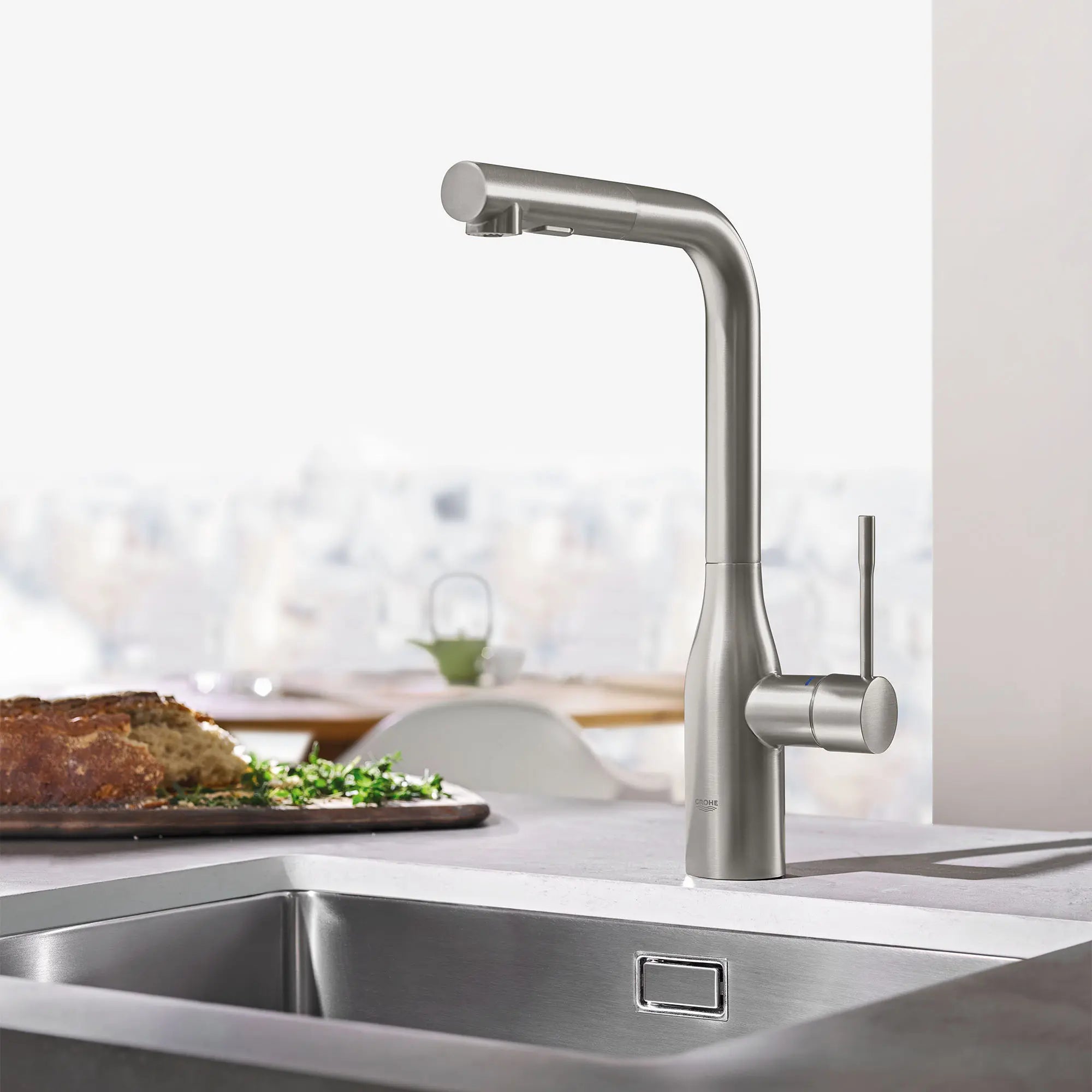 Essence Single-Handle Pull-Out Kitchen Faucet Dual Spray 1.75 GPM (6.6 L/min) // SUPERSTEEL INFINITYFINISH // 71747_B-30271DC0_CDNwebp.webp
