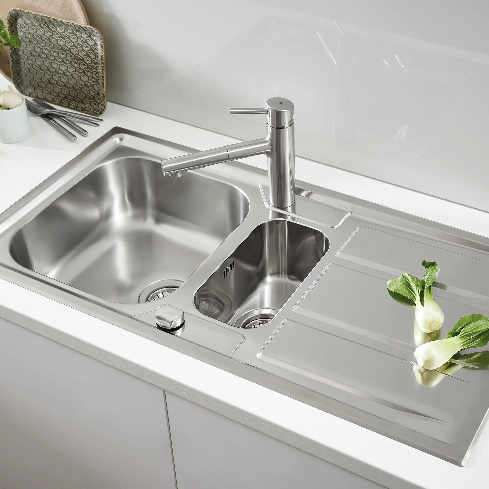Concetto Single-Handle Pull-Out Kitchen Faucet Dual Spray 1.5 GPM (5.7 L/min) // SUPERSTEEL INFINITYFINISH // 71946_B-31453DC1_1_CDNwebp.webp