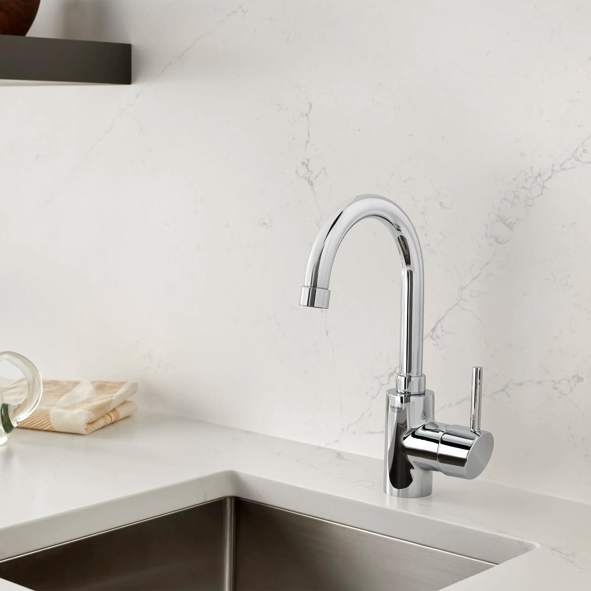 Single-Handle Bar Faucet 5.7 L/min (1.5 gpm) // GROHE STARLIGHT CHROME // 72006_B-31518000_1_CDNwebp.webp