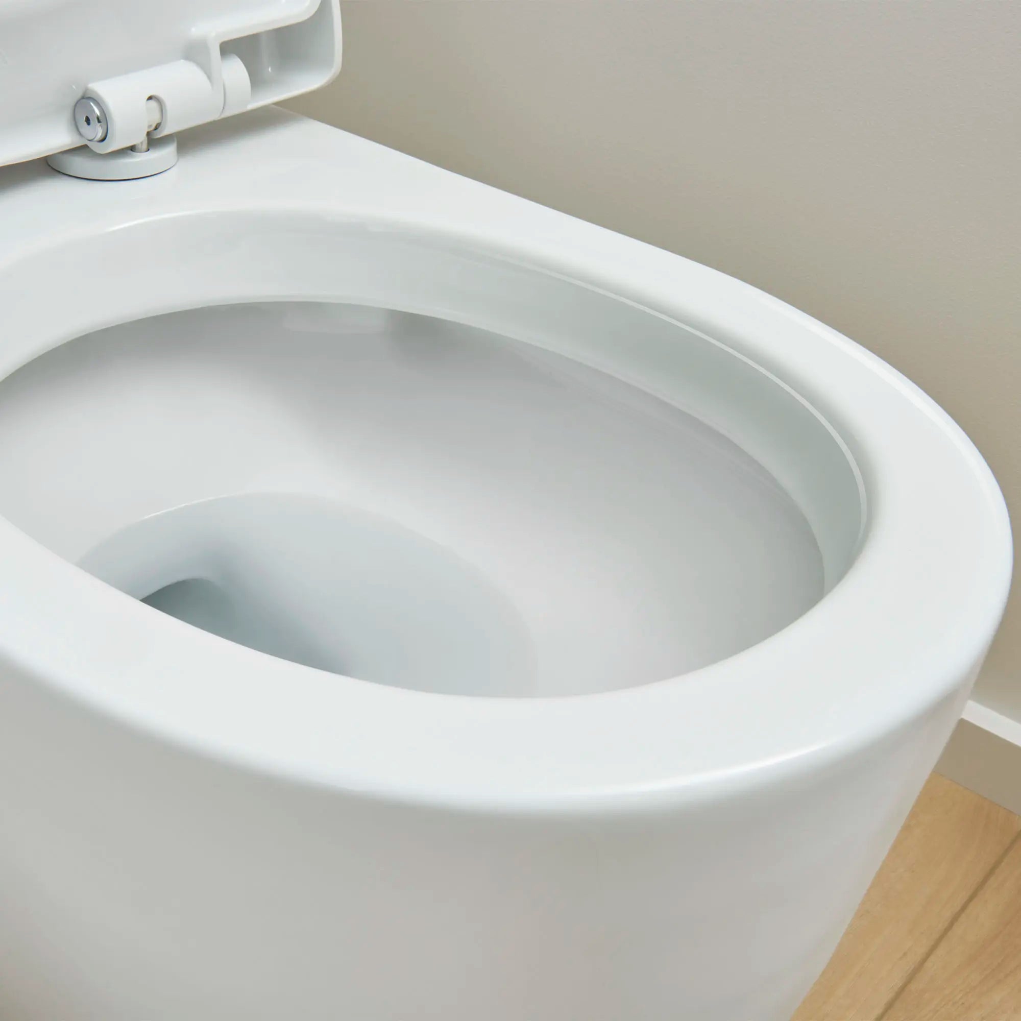 Two-piece Right height Elongated Toilet with seat, Left-Hand Trip Lever // LEFT / ALPINE WHITE // 72448_B-39675000_3_CDNwebp.webp