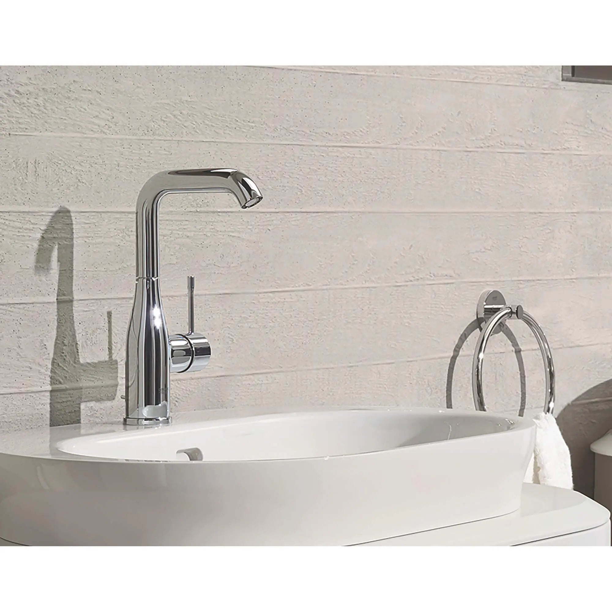 Single Hole Single-Handle L-Size Bathroom Faucet, 1.2 GPM (4.5 L/min) // GROHE STARLIGHT CHROME // 833_2348600a-single-handle-bathroom-faucet-l-size-enviro-6_0_CDNwebp.webp
